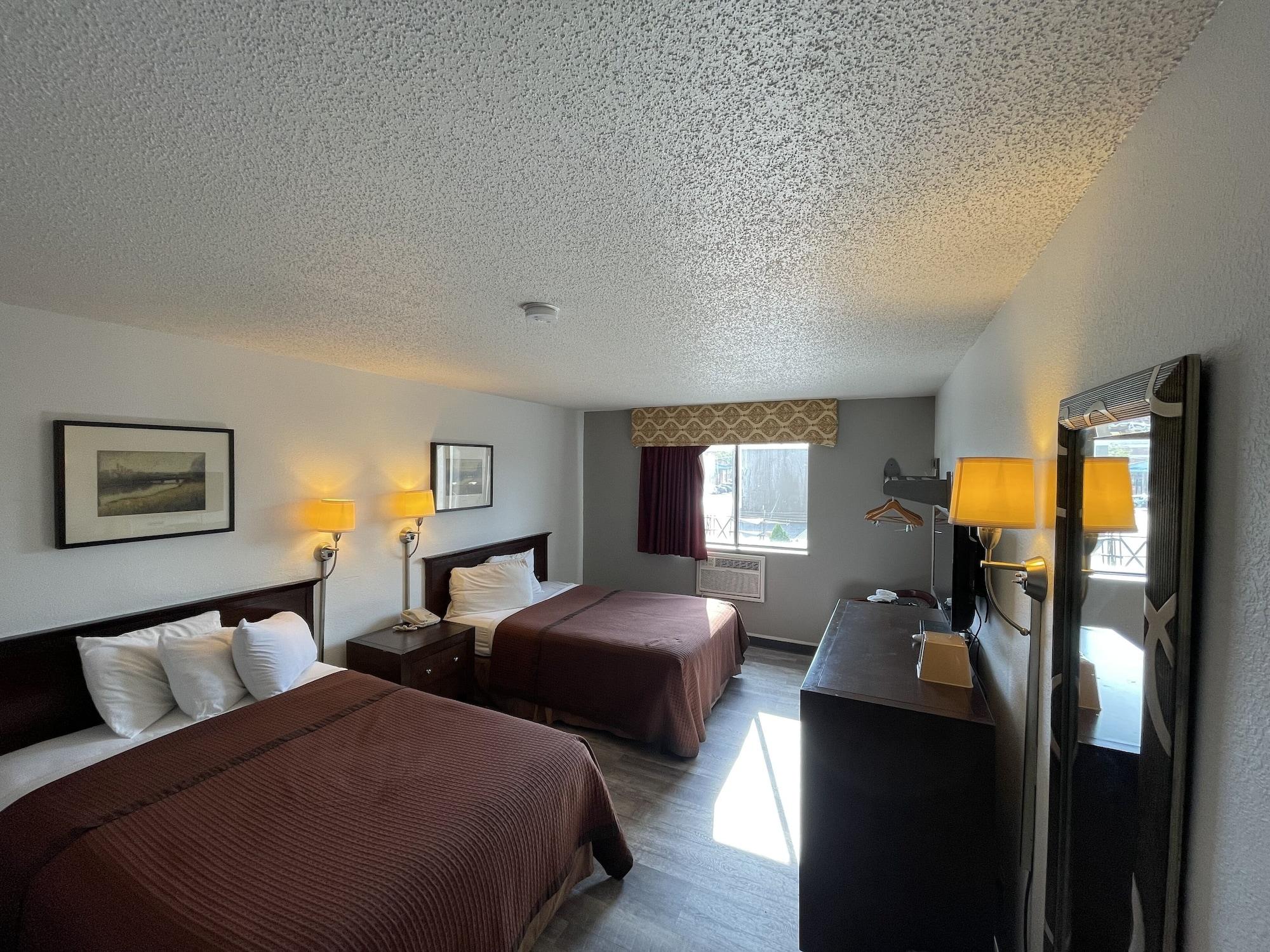 Magnuson Hotel Fort Wayne North - Coliseum Bagian luar foto